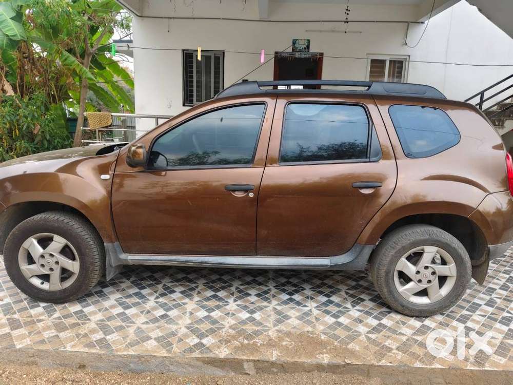 Good Condition  Dustor Power Window , Po Stering, Petrol .ac