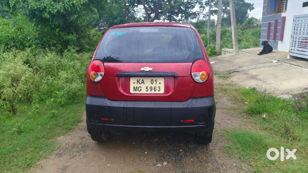 Chevrolet Spark 2011 Petrol Well Maintained