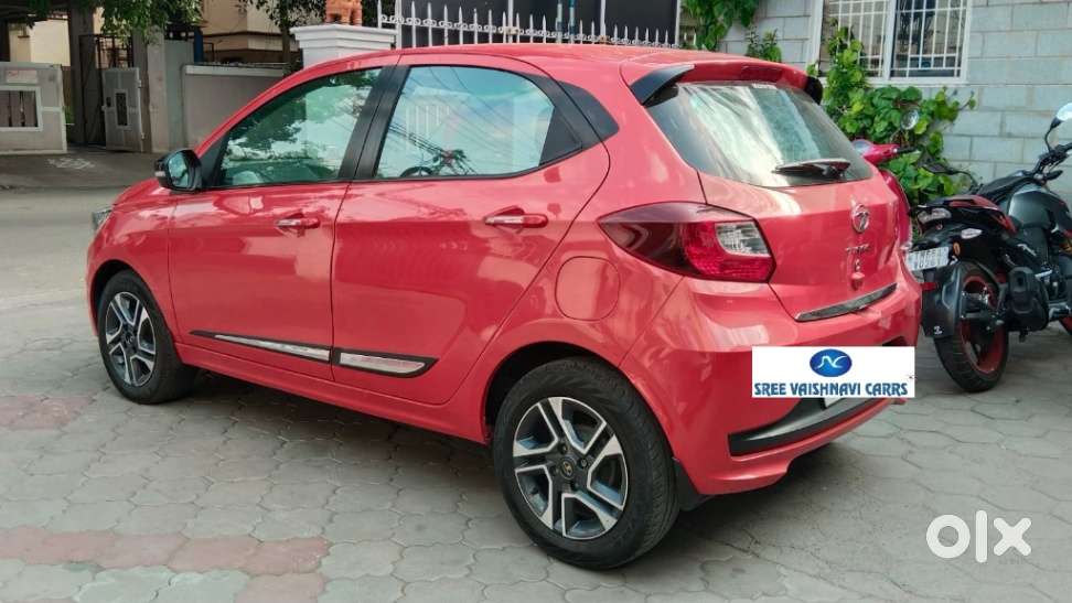Tata Tiago 1.2 Revotron Xza, 2022, Petrol