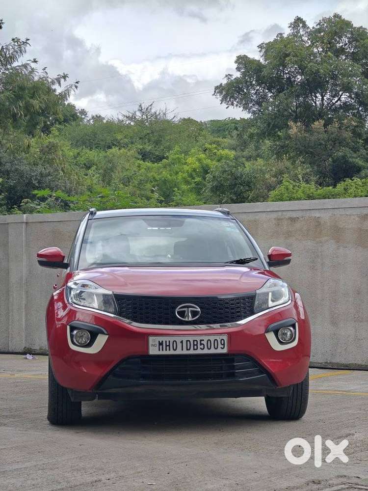 Tata Nexon 1.2 Revotron Xza Plus Dualtone, 2018, Petrol