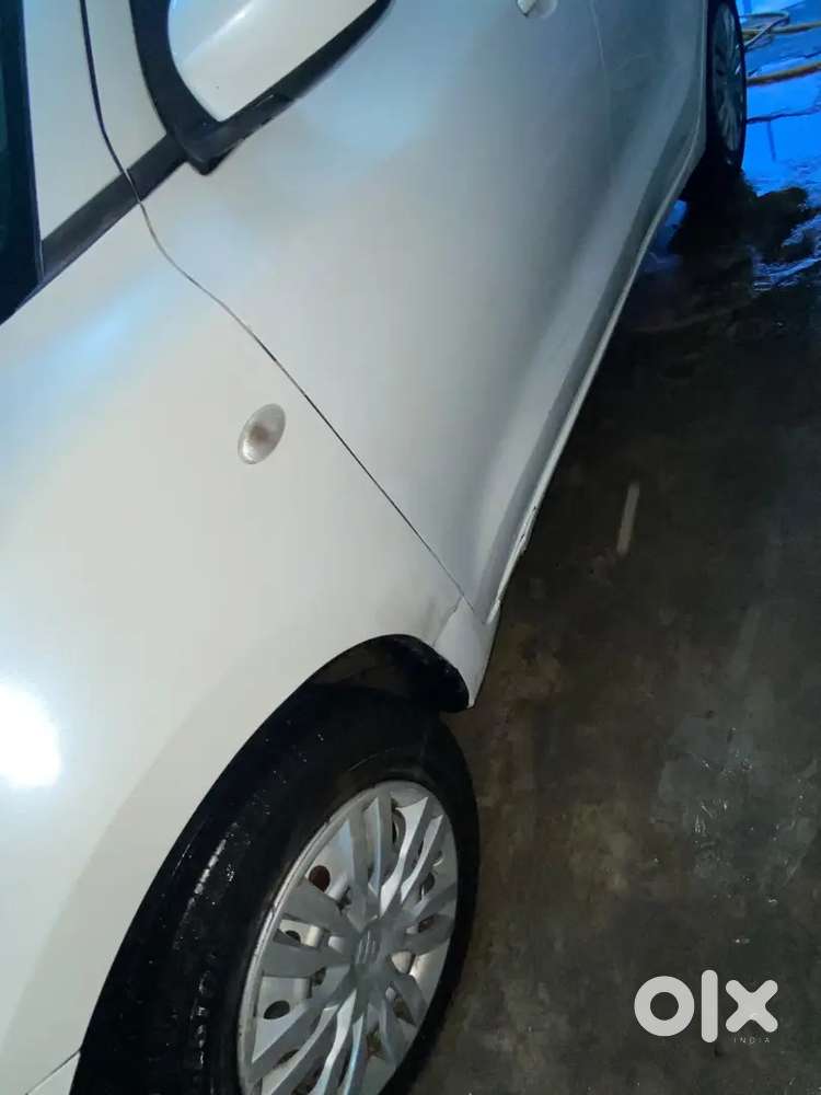 Maruti Suzuki Swift Lxi 2024
