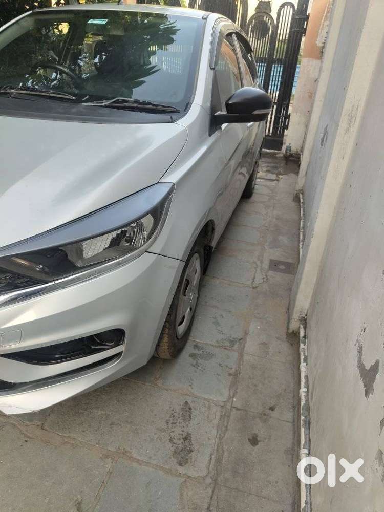 Tata Tiago 1.2 Revotron Xm, 2020, Petrol