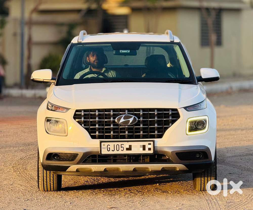 Hyundai Venue Sx Mt, 2020, Petrol