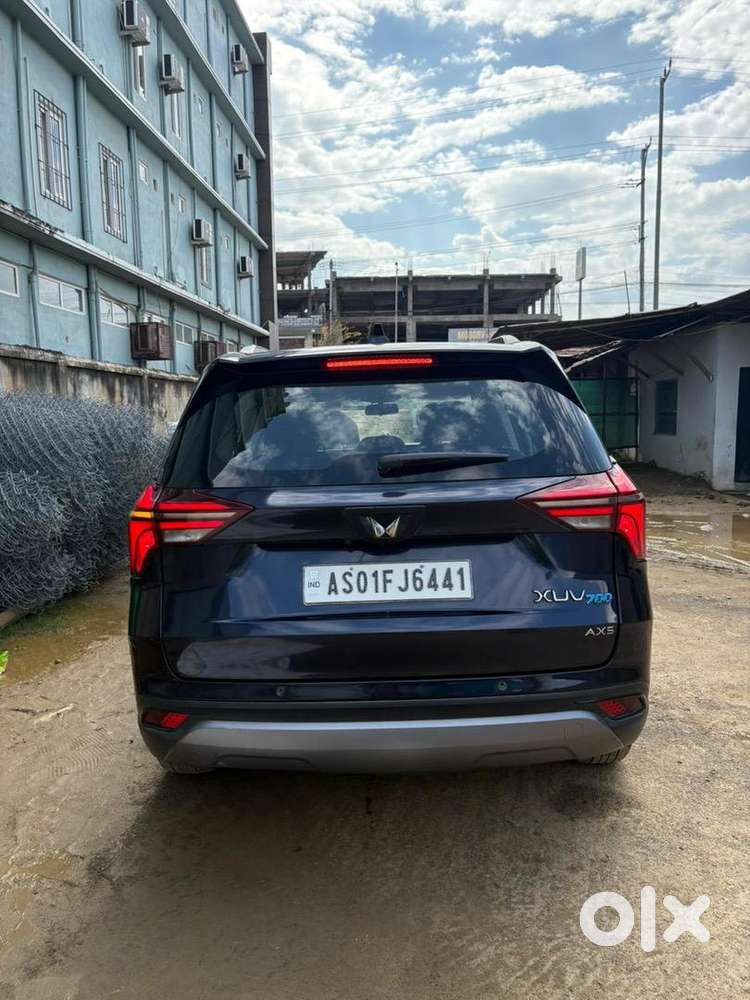 Mahindra Xuv700 2023 Petrol Well Maintained