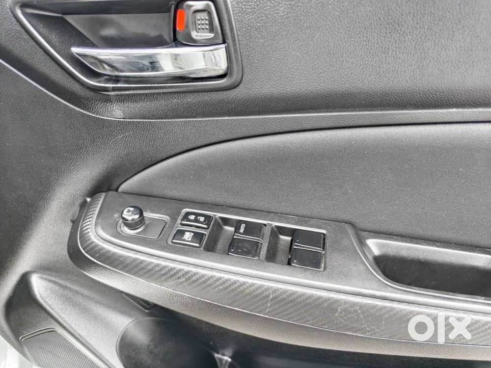 Maruti Suzuki Swift Vxi, 2020, Petrol
