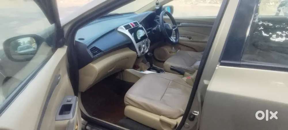 Honda City I-vtec 2010  Automatic  Cng  Passing Till 2030