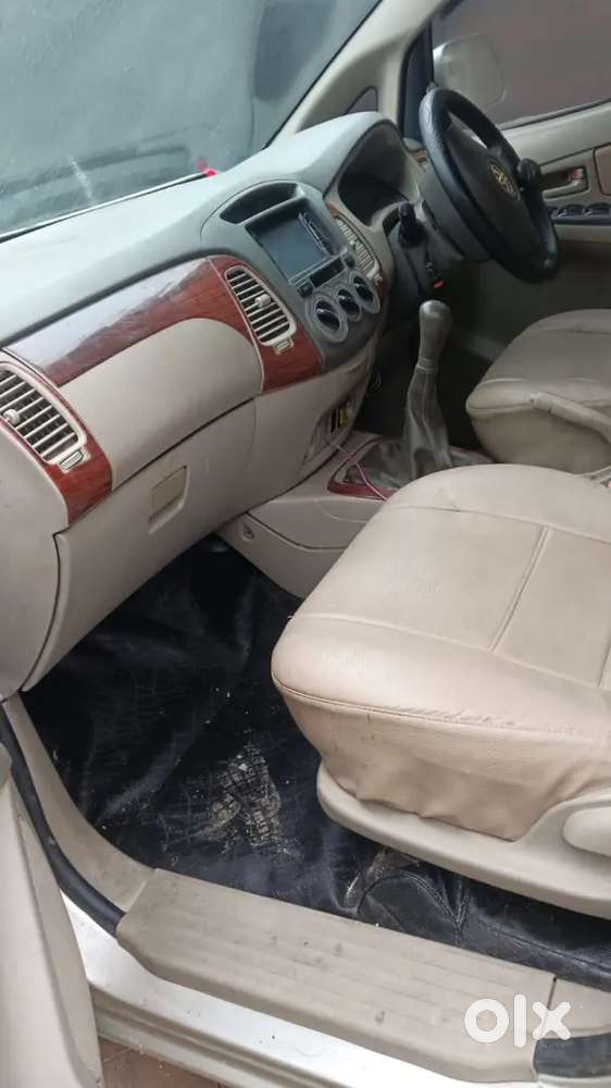 Toyota Innova 2009 Diesel (1st Owner) - Bahut Hi Achhi Condition Mein!