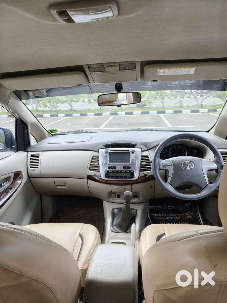 Toyota Innova 2.5 Vx 8 Str, 2012, Diesel