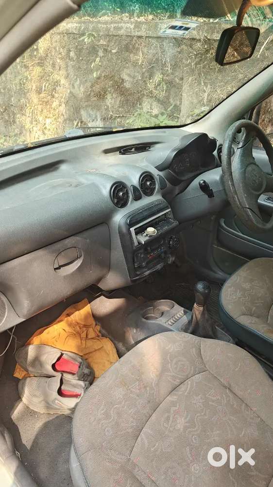 Hyundai Santro Gs Zip Plus 2002