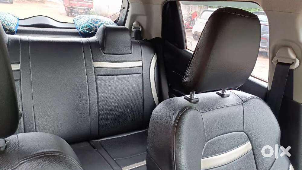 Maruti Suzuki Swift Vxi 2019