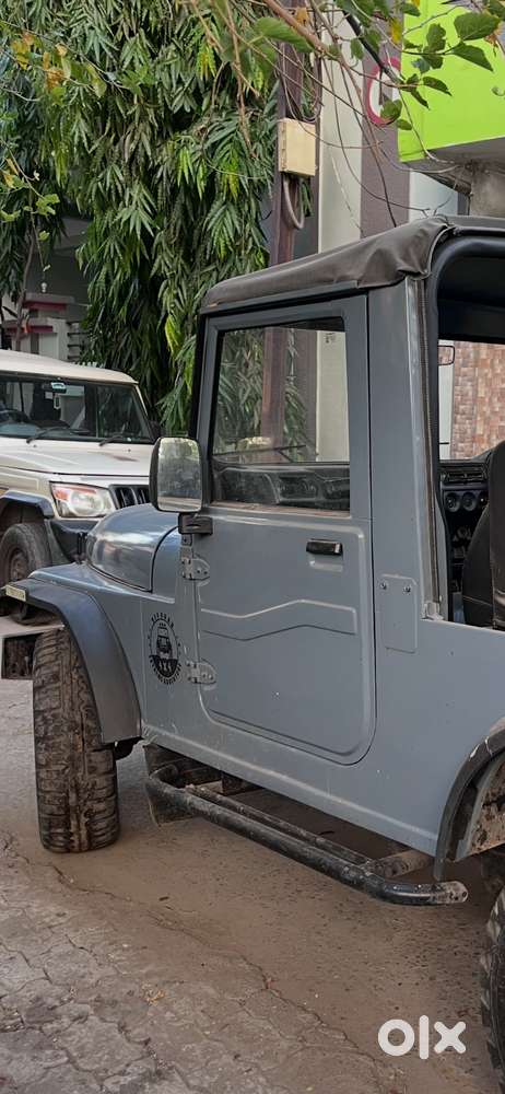 Mahindra Jeep