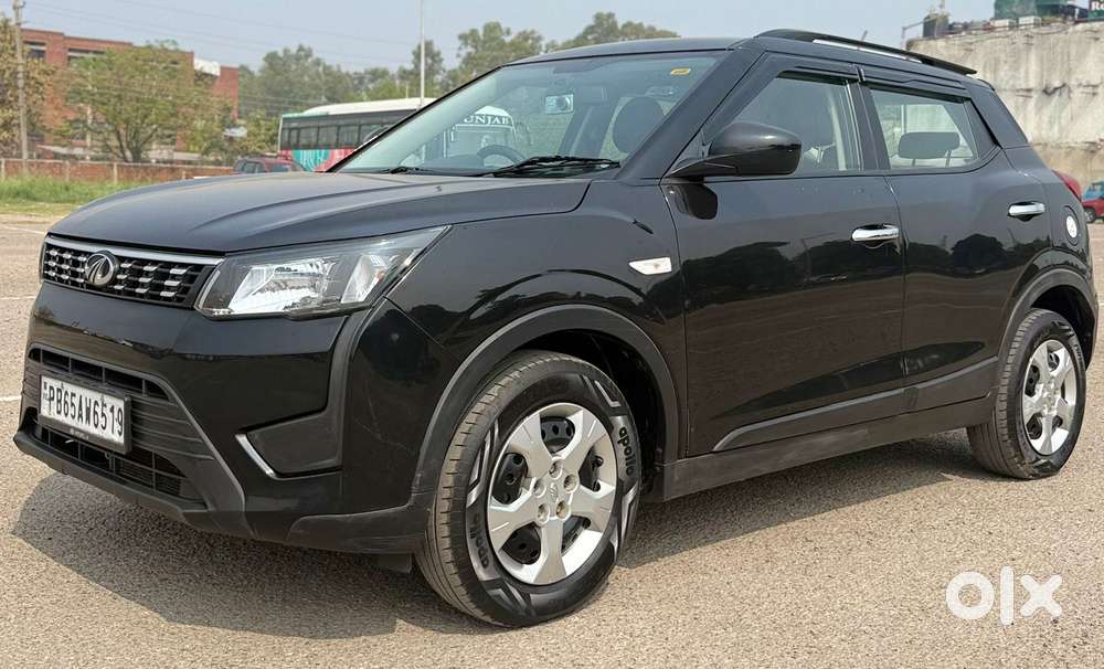 Mahindra Xuv300 W6, 2019, Petrol