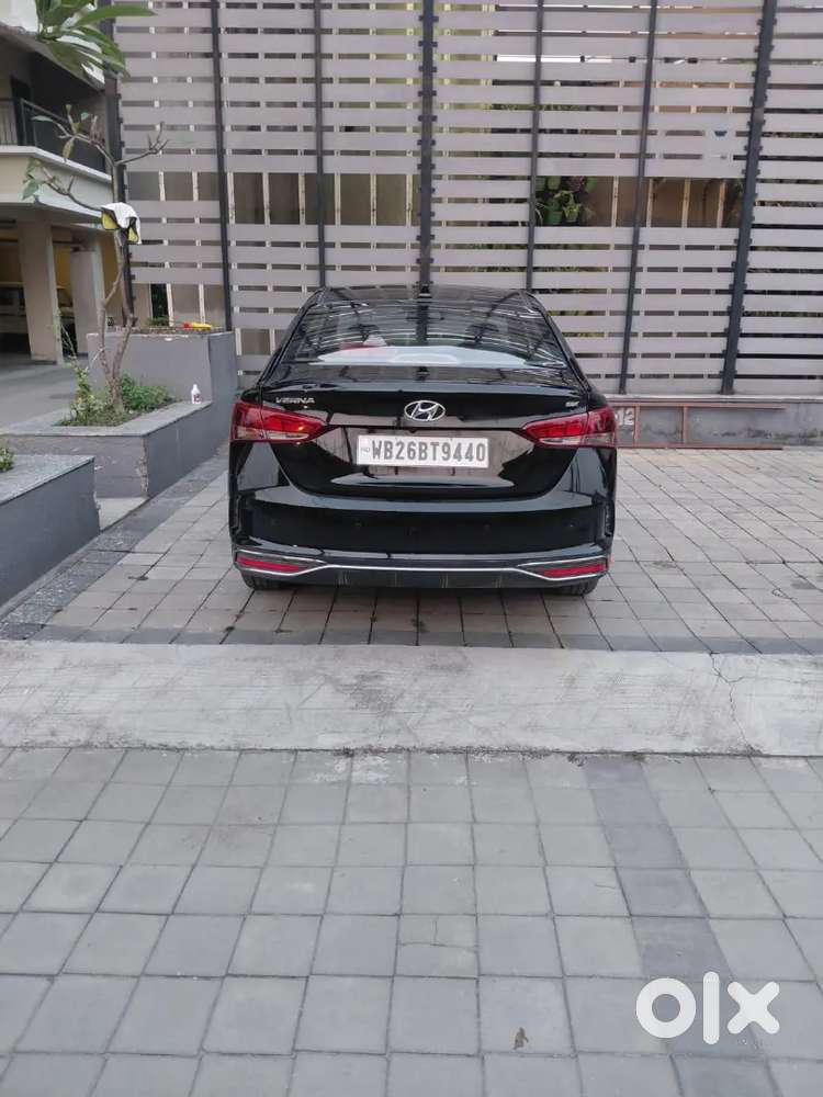 Hyundai Verna 2022 Petrol 17500 Km Driven