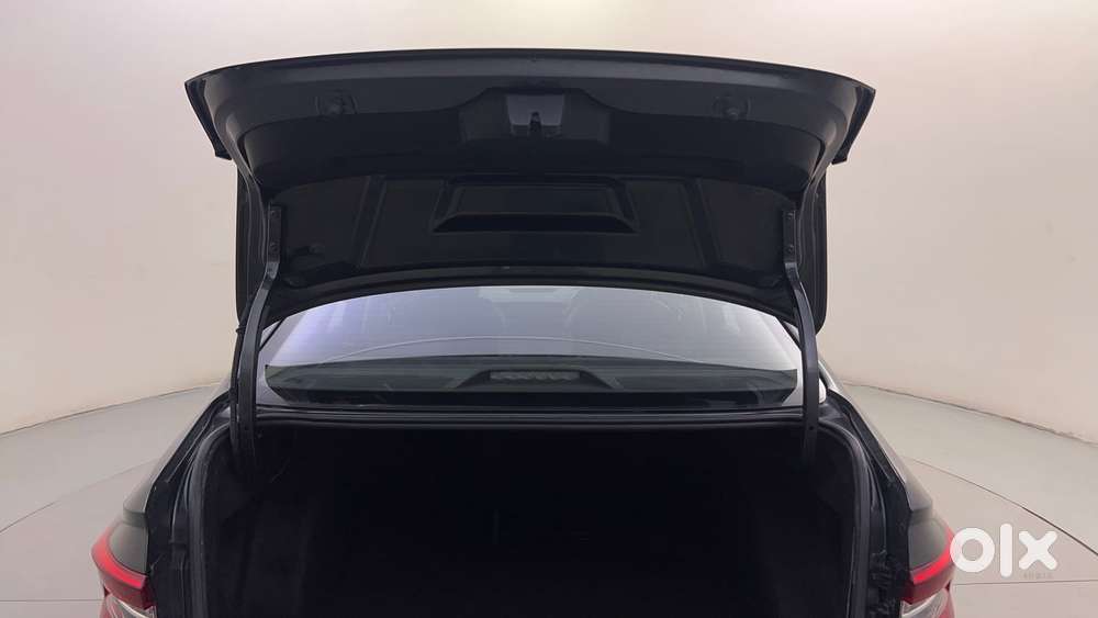Skoda Slavia Style 1.5l Tsi Dsg, 2022, Petrol