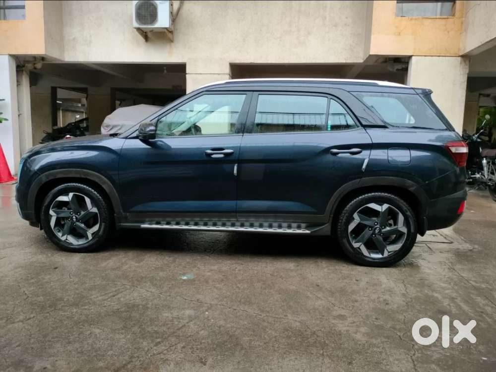 Hyundai Alcazar 2.0 Signature (o) Petrol At 7 Str, 2022, Petrol