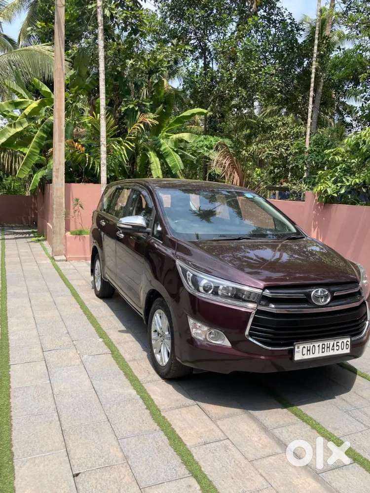 Innova Crysta