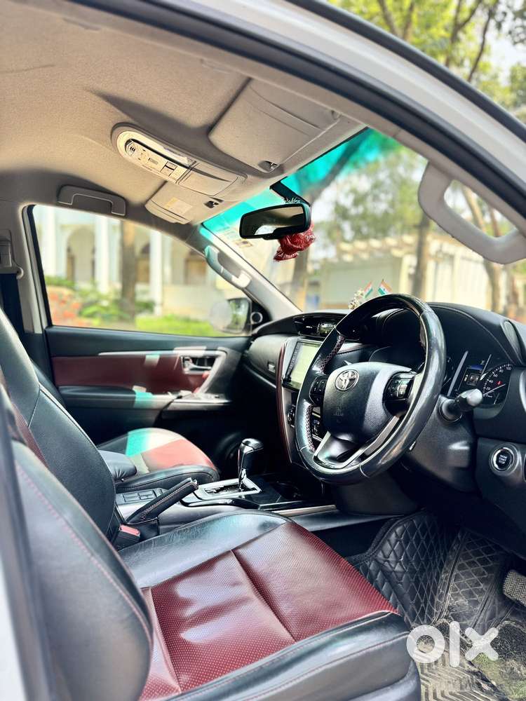 Toyota Fortuner Legender 4x4 At 2.8, 2023, Diesel