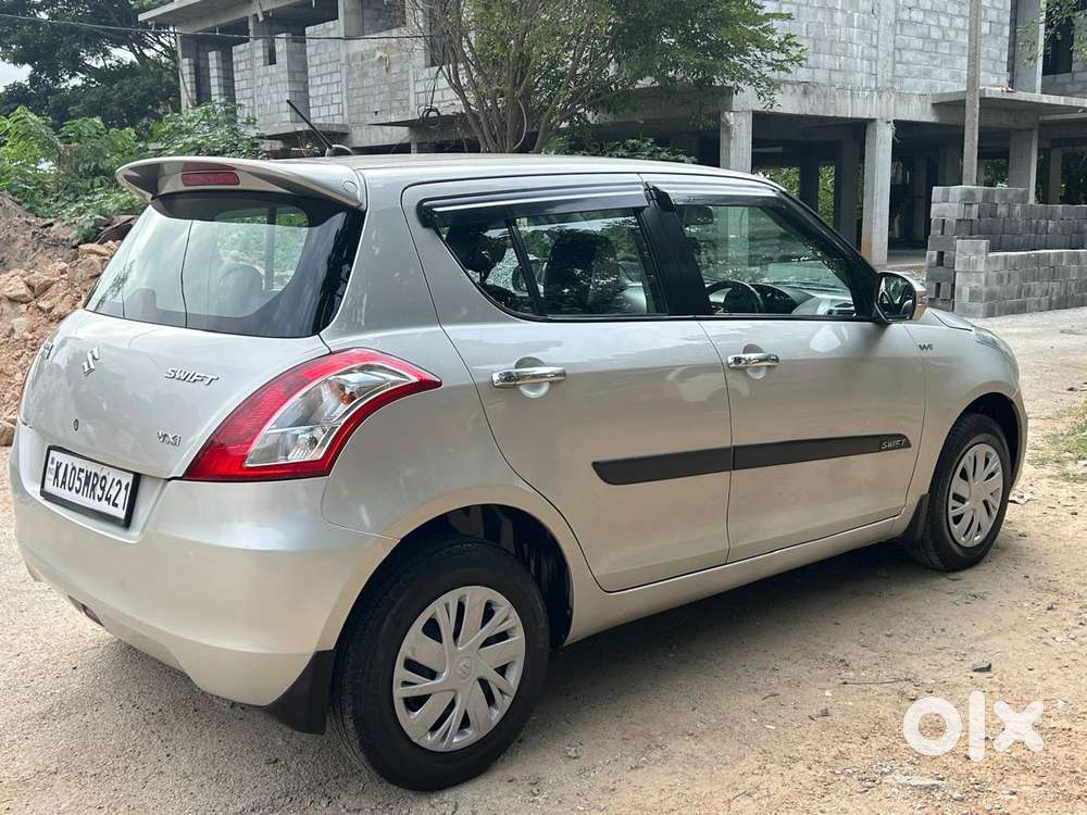 Maruti Suzuki Swift Vxi, 2015, Petrol