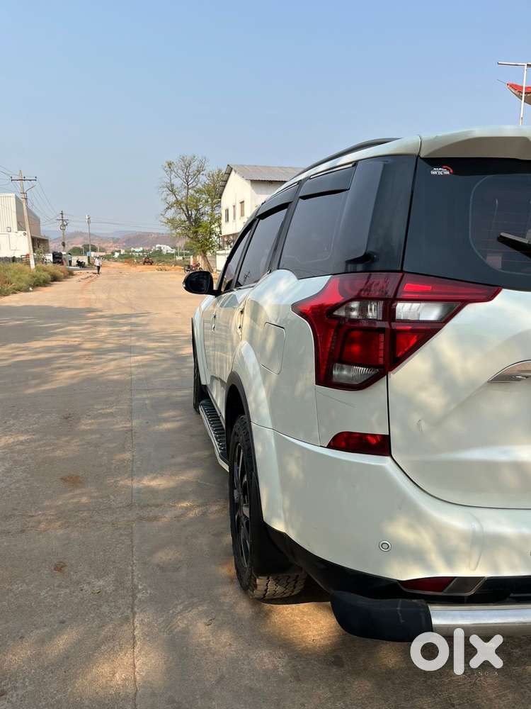Mahindra Xuv500 W11 Option, 2019, Diesel