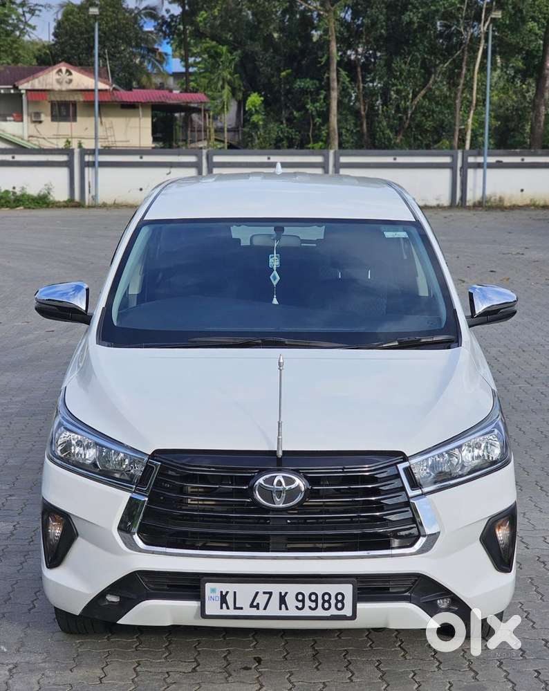 Toyota Innova Crysta 2022
