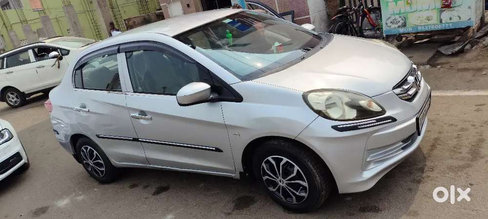 Honda Amaze 2014 Diesel Well Maintained