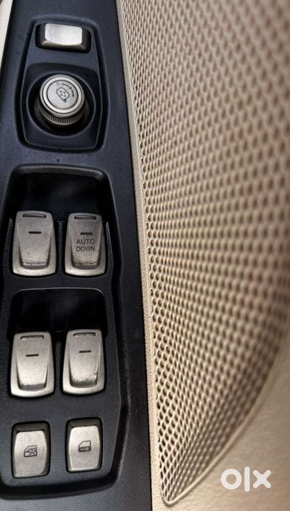 Mahindra Xuv300 W6 Diesel, 2019, Electric