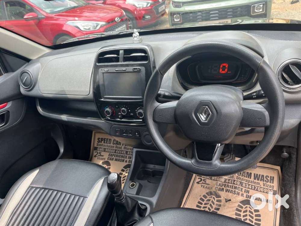 Renault Kwid 1.0 Rxt (o), 2016, Petrol