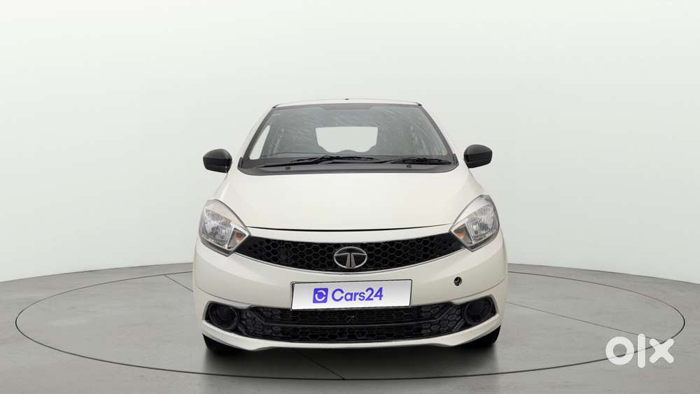 Tata Tiago 1.2 Revotron Xm, 2018, Petrol