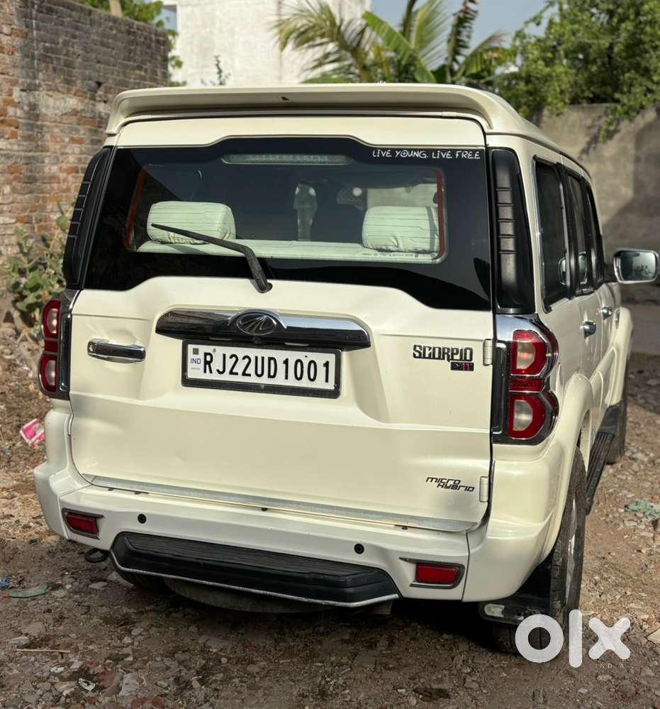Mahindra Scorpio S11 Top Model