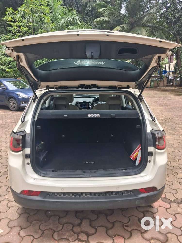 Jeep Compass 1.4 Limited O Model 2018 Years