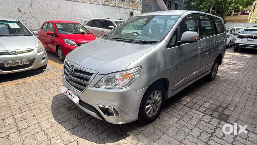 Toyota Innova 2.5 Ev Diesel Ps 8 Seater Bsiii, 2014, Diesel