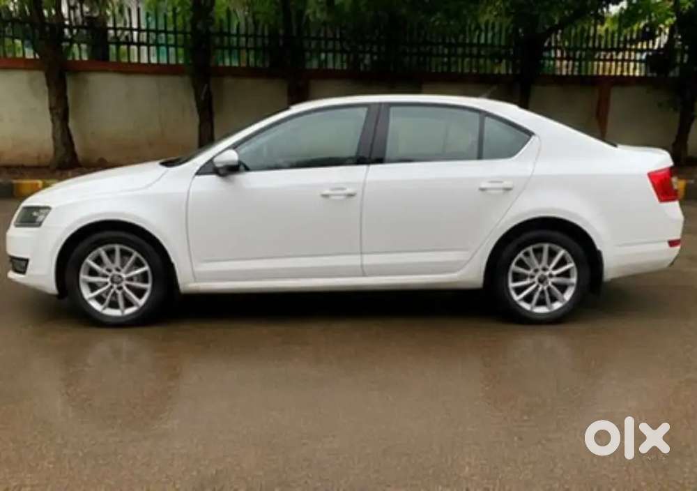 Skoda Octavia Style Plus 2017 
57000 Kms Done 
Comprehensive Insurance