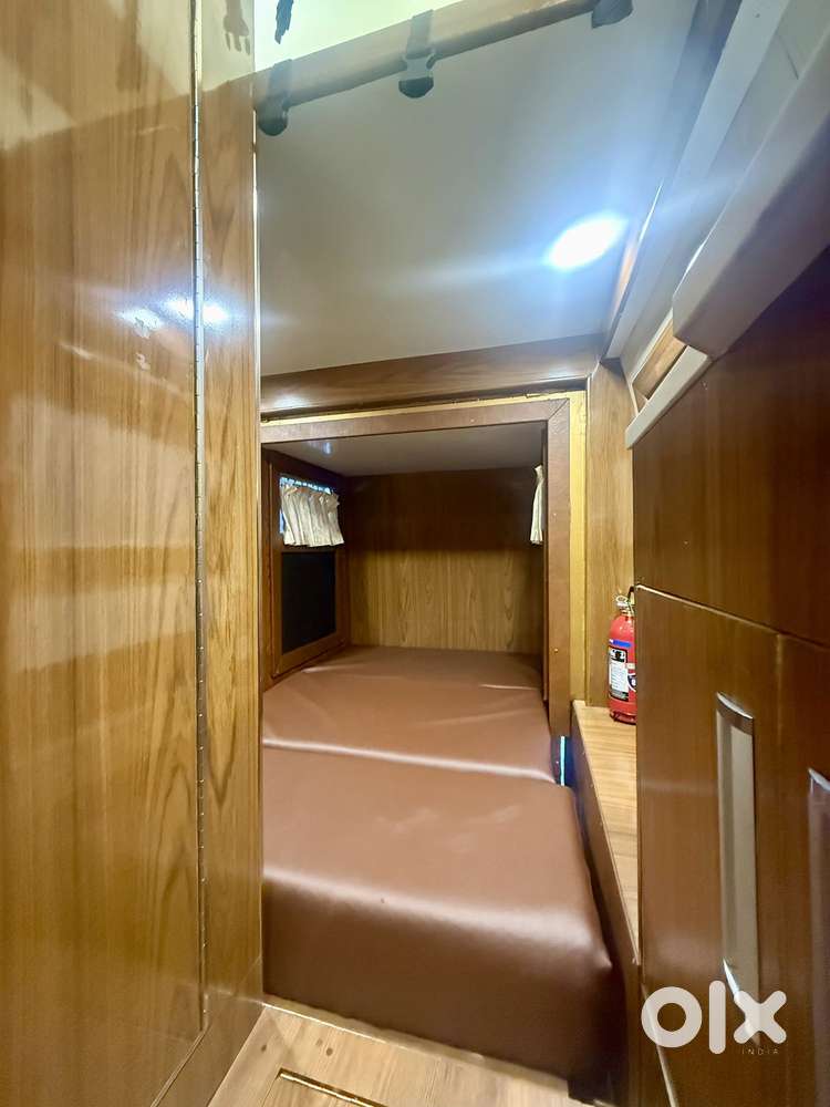 Tata Winger Deluxe - Hi Roof (ac), 2019, Diesel