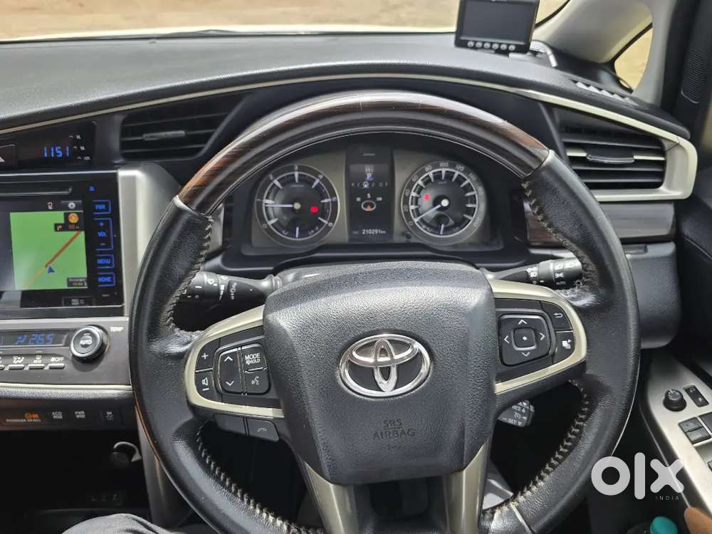 Toyota Innova Crysta 2.8 Zx At  2017  Diesel  7-seater