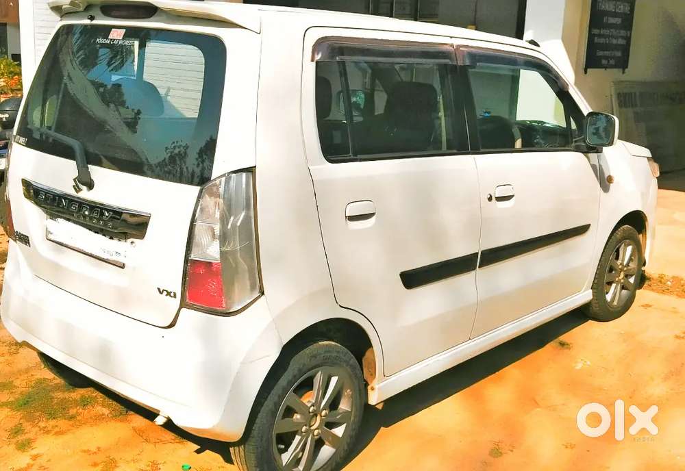 Maruti Suzuki Wagon R Stingray 2014