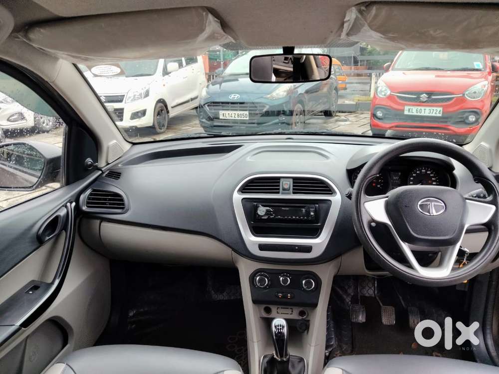 Tata Tiago 1.2 Revotron Xm, 2016, Petrol