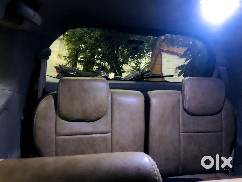 Toyota Innova 2014 Diesel 302000 Km Driven