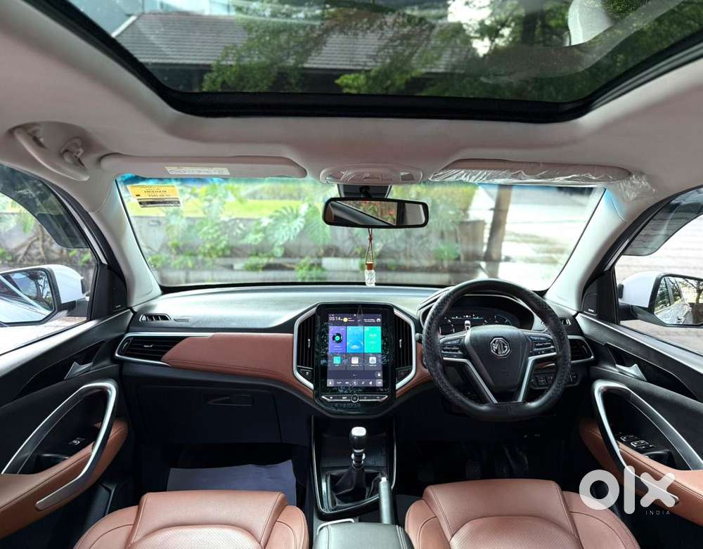 Mg Hector Plus Sharp Pro 2.0 Turbo Diesel 6 Str Dual Tone, 2022, Die..