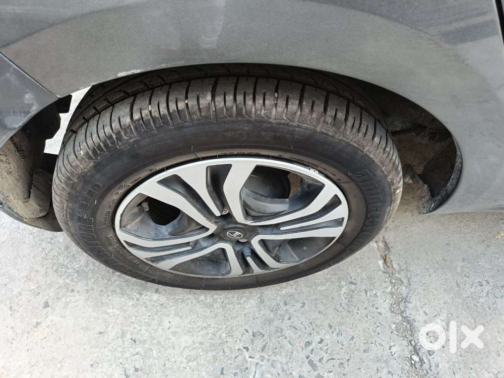Tata Tiago 1.2 Revotron Xt (o), 2024, Petrol