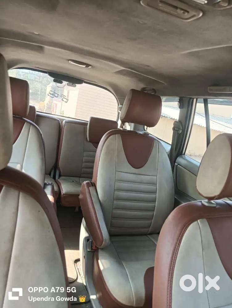 Toyota Innova 2010