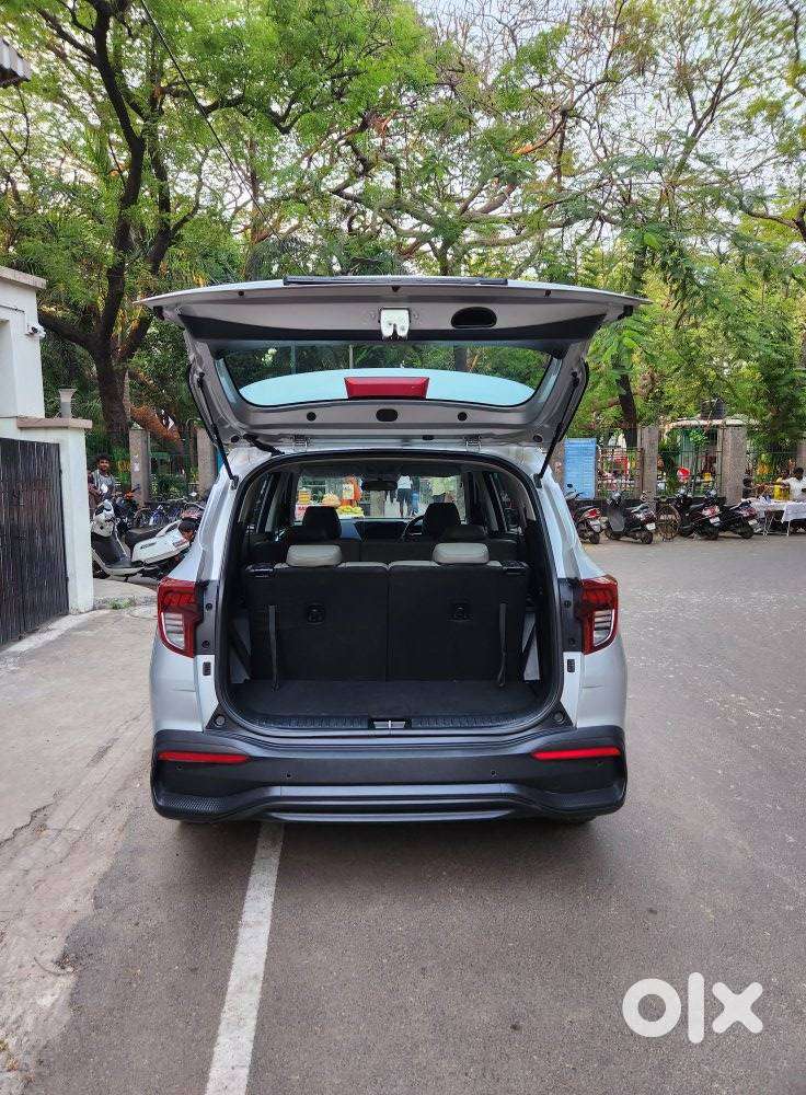 Kia Carens 1.5 Premium 7 Str, 2023, Petrol