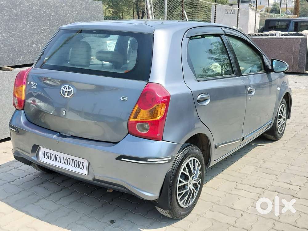 Toyota Etios Liva 1.2 G, 2017, Petrol