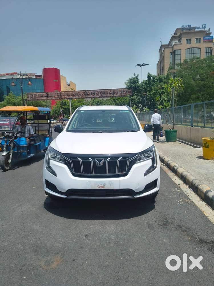 Mahindra Xuv700 Ax 5 Petrol Mt Str (e), 2022, Diesel