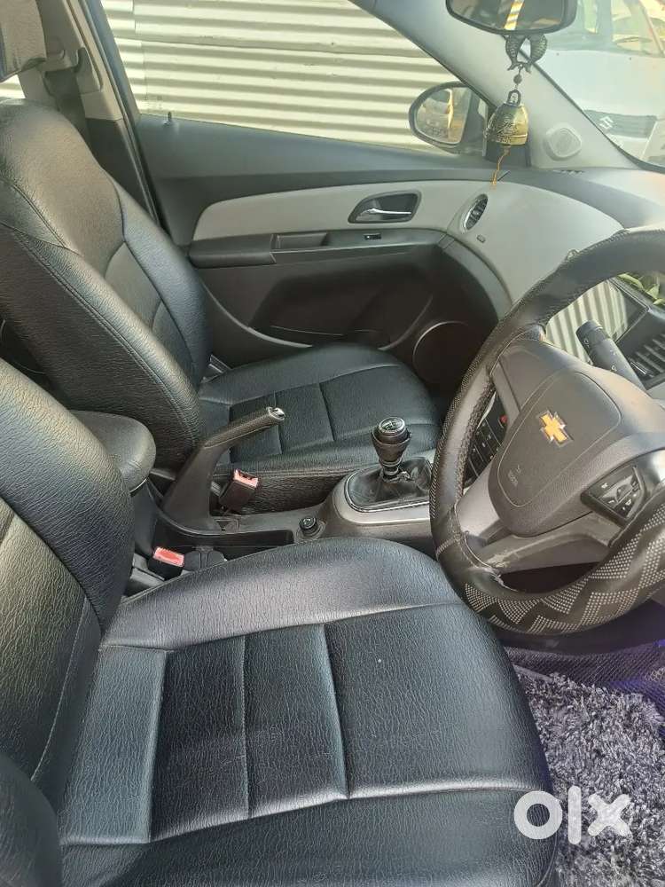 Diesel Rocket.chevrolet Cruze  Diesel Well Maintained. Doctor Used Car