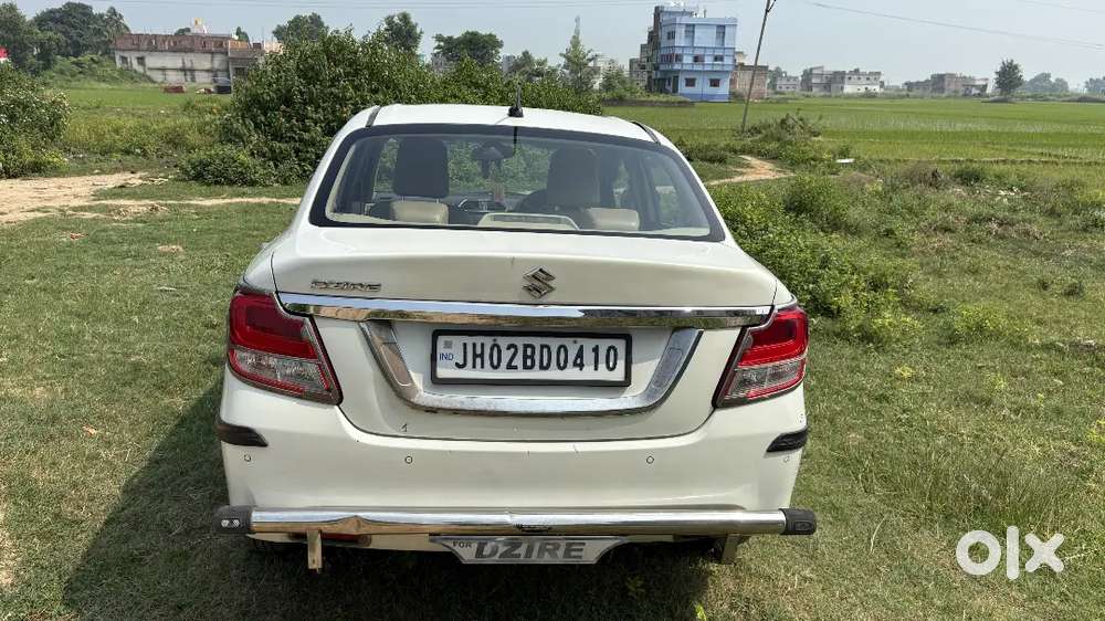 Maruti Suzuki Dzire 2021 Petrol 42600 Km Driven