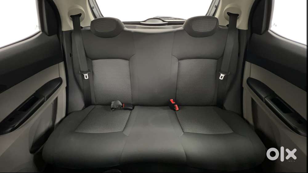 Tata Tiago Xza, 2019, Petrol