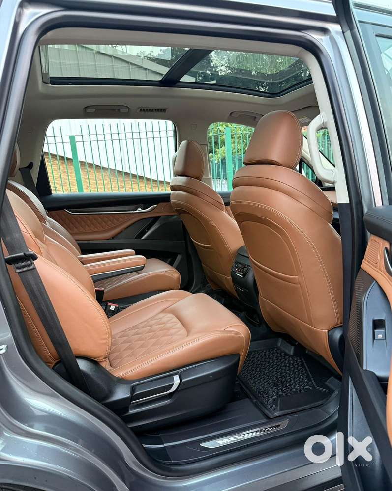 Mg Gloster Savvy 6 Seater, 2025, Diesel