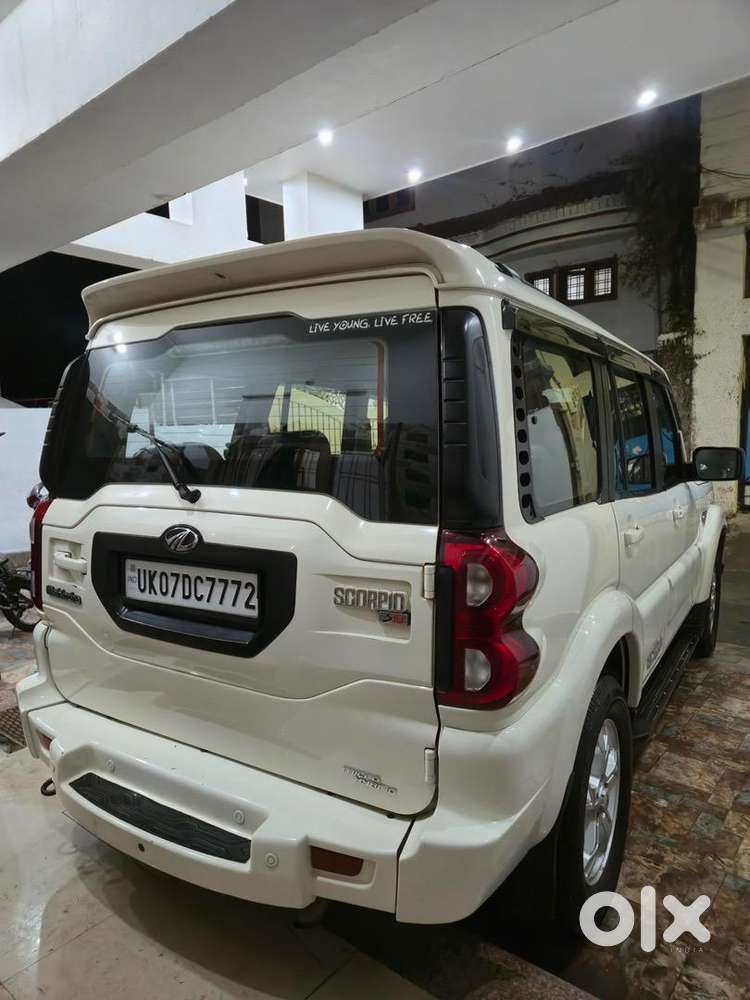 Mahindra Scorpio 2018 Diesel Well Maintained