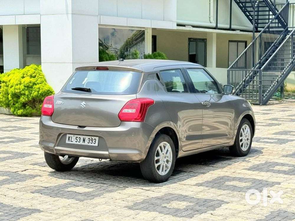 Maruti Suzuki Swift Vvt Zxi, 2018, Petrol