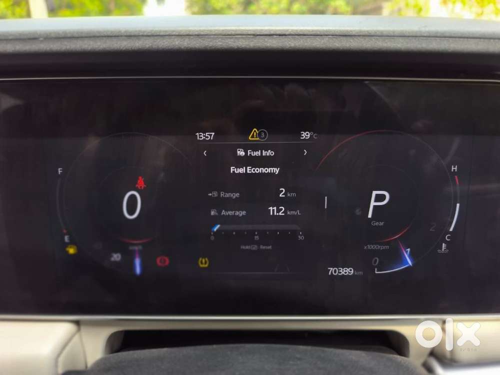 Mahindra Xuv700 2.2 Ax 7 Diesel At Luxury Pack Str Awd, 2022, Diesel